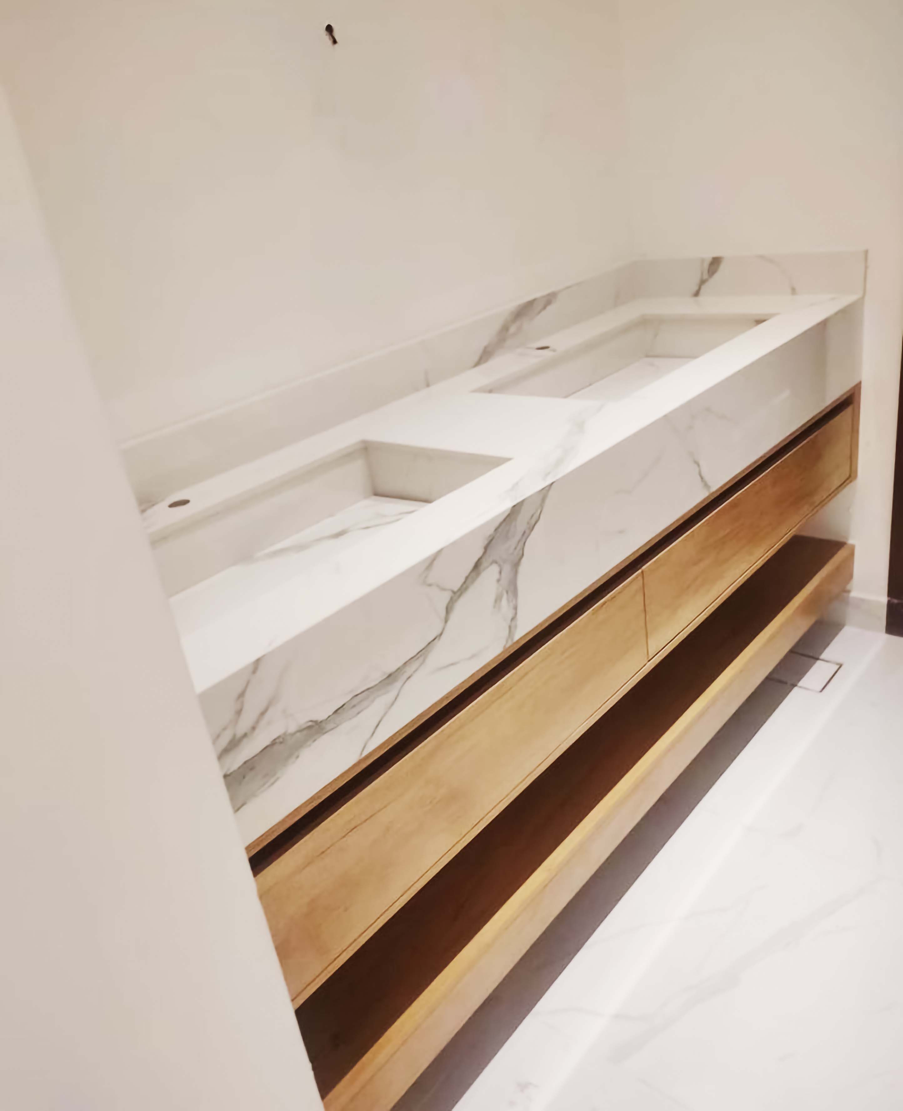 Stone & Wooden Vanity Design(12)